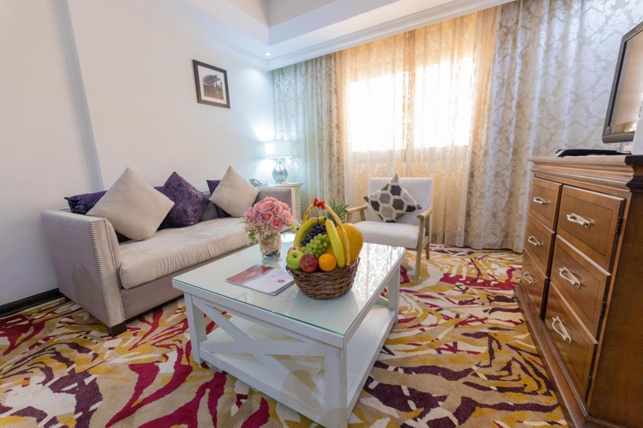Ewan Ajman Suites Hotel Exterior photo