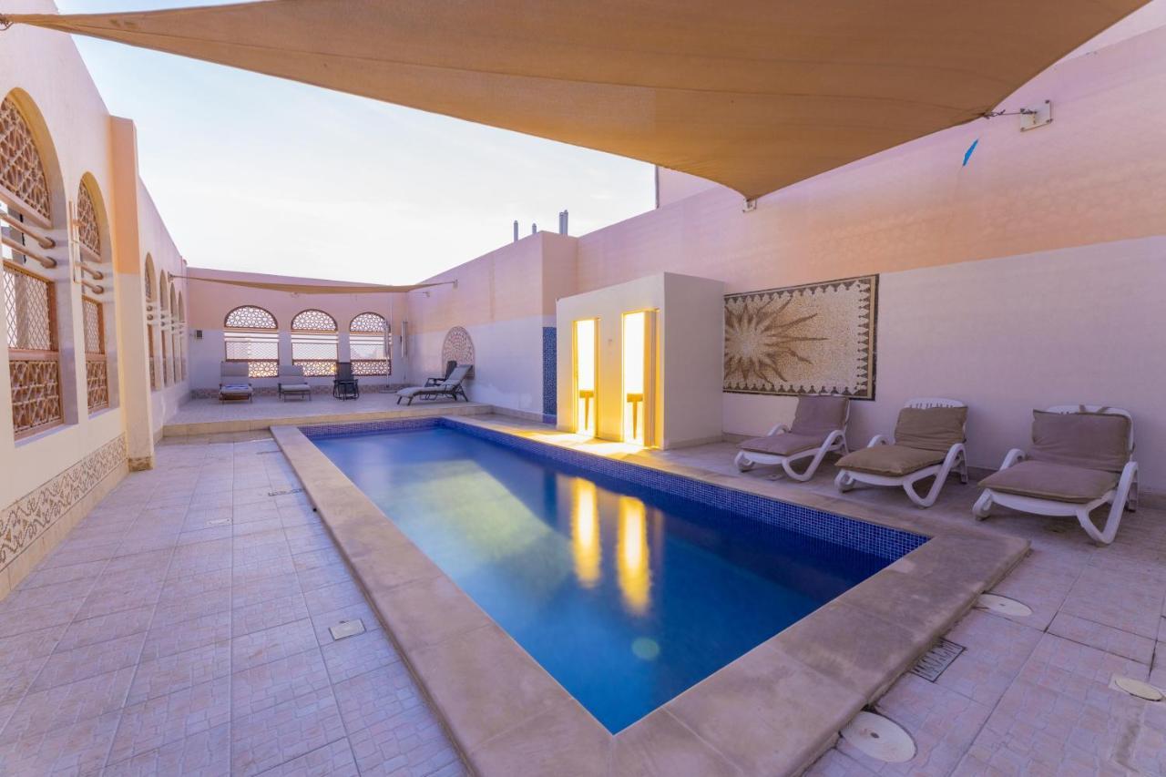 Ewan Ajman Suites Hotel Exterior photo