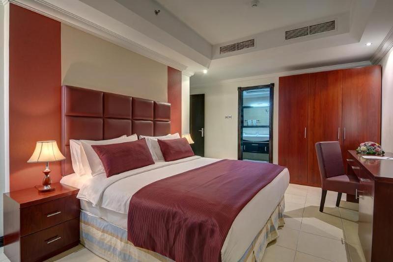 Ewan Ajman Suites Hotel Room photo