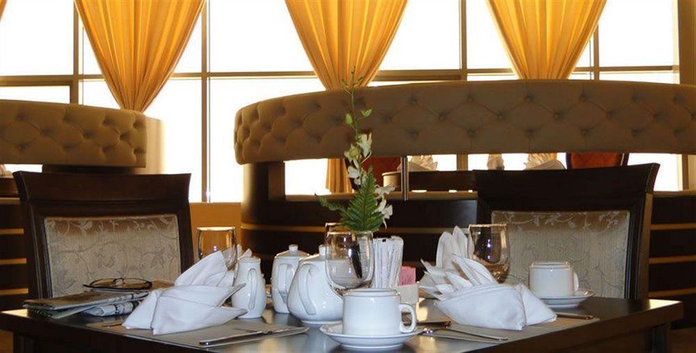 Ewan Ajman Suites Hotel Exterior photo