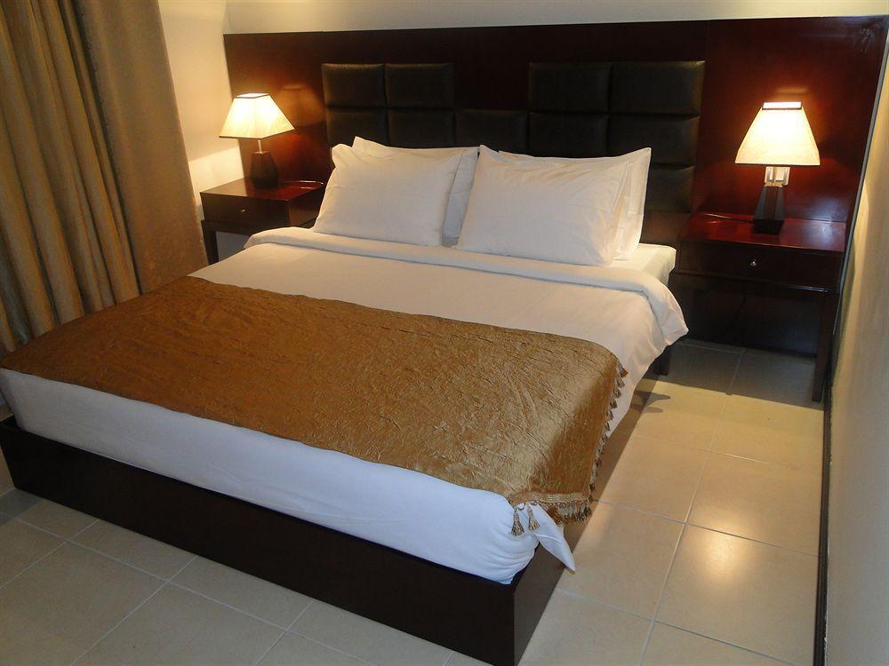 Ewan Ajman Suites Hotel Exterior photo