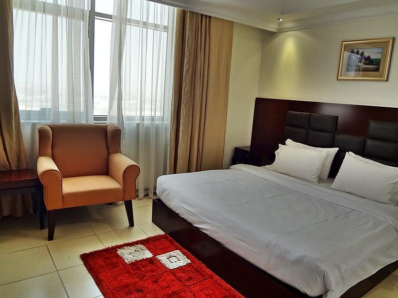 Ewan Ajman Suites Hotel Exterior photo