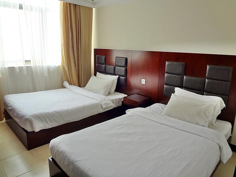 Ewan Ajman Suites Hotel Exterior photo